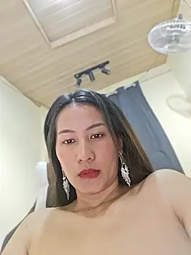 Marybel_xx32 Adlı Modelin Canlı XXX Sohbeti