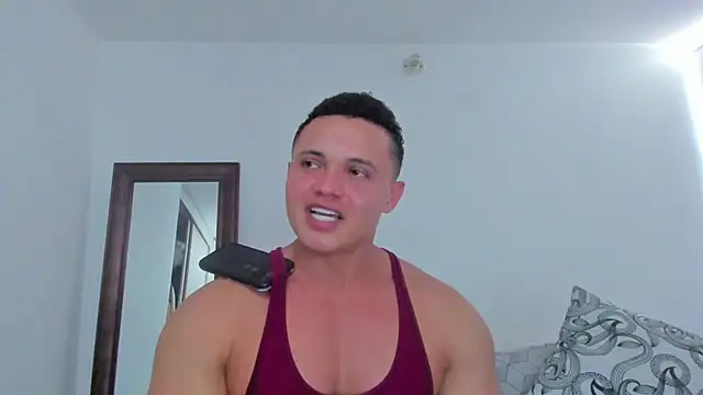 Chat XXX Live KingLevi01