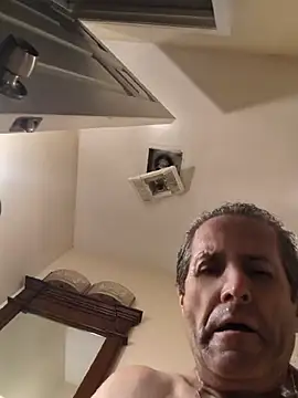 bobby69cock লাইভ XXX চ্যাট