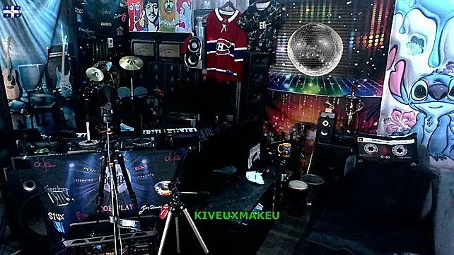 Chat XXX ao vivo de kiveuxmaqueue