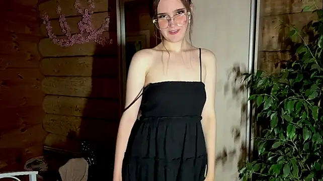 ArlettaGome - pinch nipples + spanking breasts