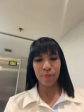 AlaiaStearling_ - Flash tits