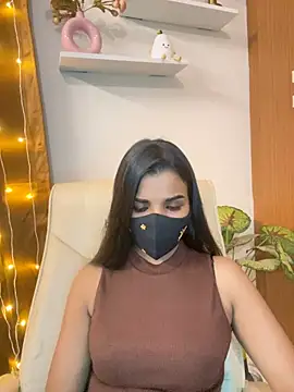 its_ur_flora's Webcam Show