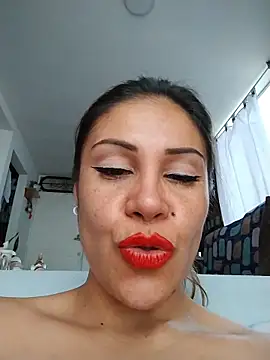 KittyHoleshot87 Live XXX Chat