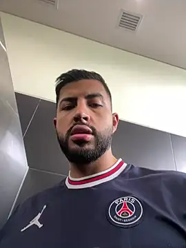 Webkamerová show biglatinomaster