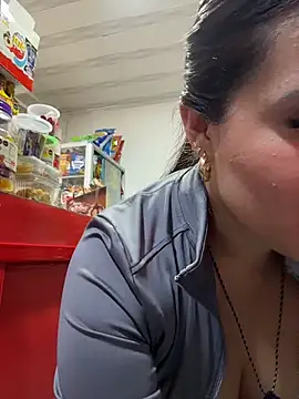 Chat XXX ao vivo de Sara_fun