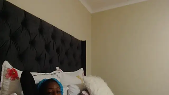Sexynaughty_Girl's Live XXX Chat