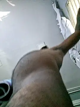 Bryan056_n Live XXX chat