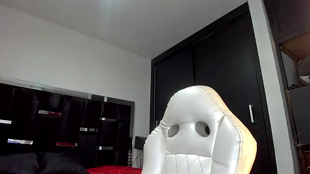Miranda_bigcock3 Live XXX-Chat