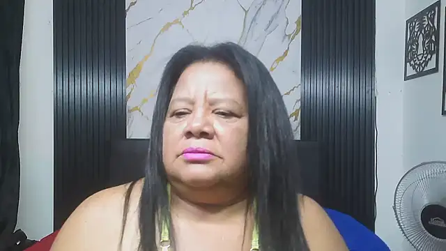 Chat XXX ao vivo de Shanttal0272
