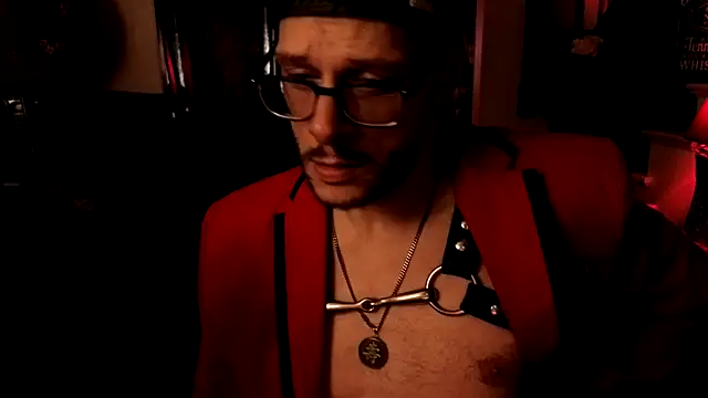 Czat XXX na żywo – MasterDaddyCool