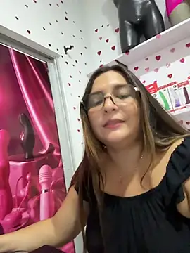 Sofiafantasy - Show boobs+ oil+ slaps