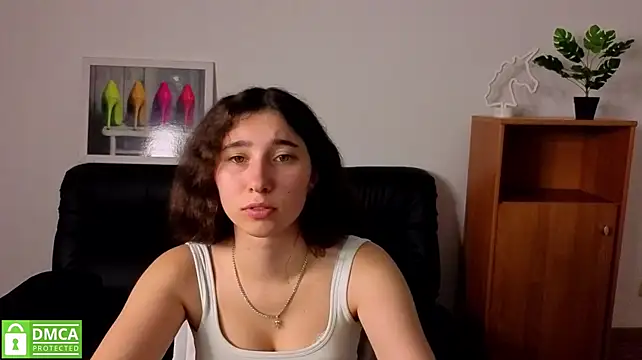 Cherryo_bloom76's Live XXX Chat