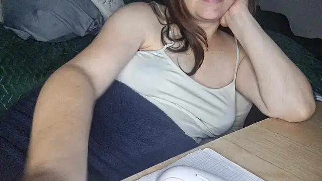 Cyndee_Winter লাইভ XXX চ্যাট
