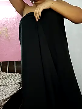 แชท XXX สดของ o_yes_bhabhi