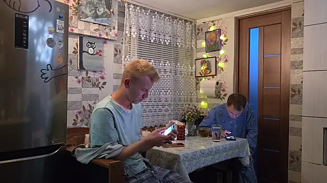 Vuitton's Live XXX Chat