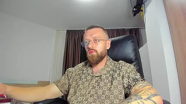 Findom_guy – Naživo XXX chat
