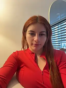 AtheneaRossi - Massage in tits nude