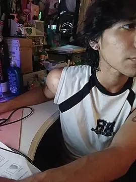 XXX chat uživo modela ElliotAzert