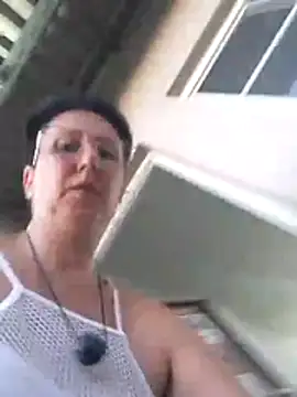 Chat XXX en directo de MILEIDE980