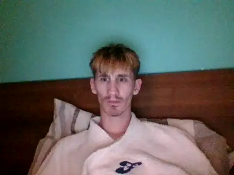 Piiitt28 webcam show
