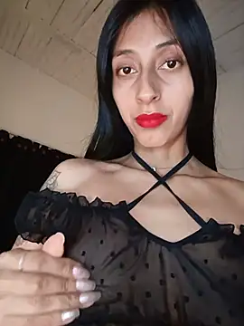 Im_Kloe_ Adlı Modelin Canlı XXX Sohbeti