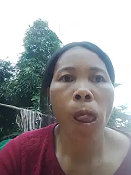 Ana_hoa - I am a poor girl. Please help me.