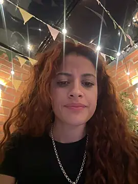 Alana15 - MAKE ME WET