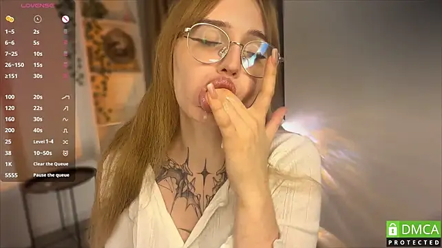 AdeLuna - Suck finger with fake sperm