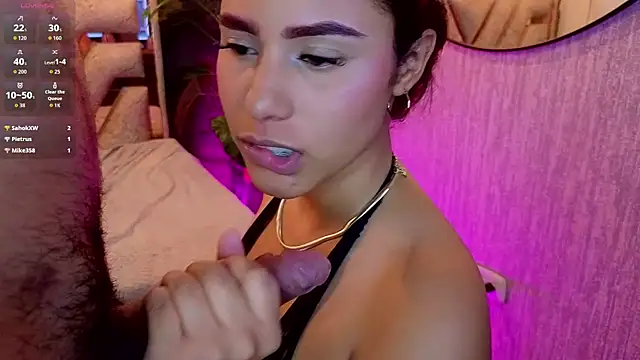 Show de charlottee_white na webcam