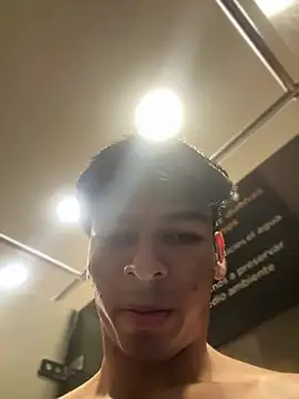 The_Conquern Live XXX chat