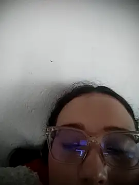 Hot_milky - I'm fucking a stranger.