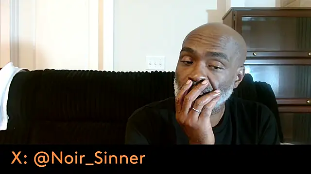 sinnernoir's Live XXX Chat