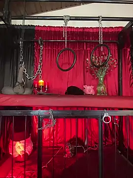 MistressAndre Obrolan Langsung XXX