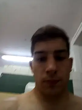צ'אט XXX בשידור חי של jhonluck2