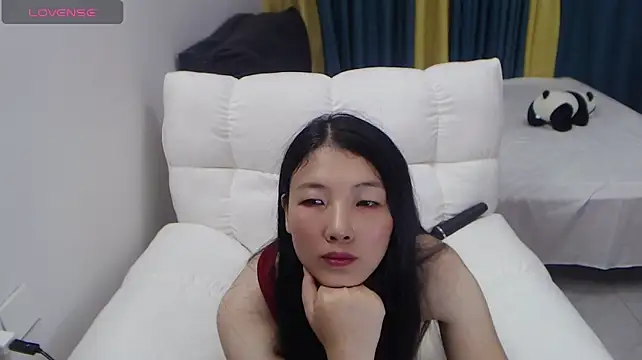 E-nter's Live XXX Chat