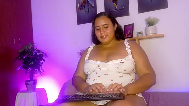 SOPHI_MORGANNのライブXXXチャット
