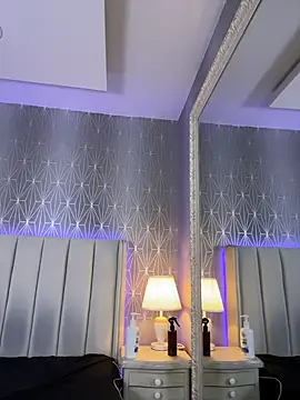 Chat XXX ao vivo de Mia-Medina
