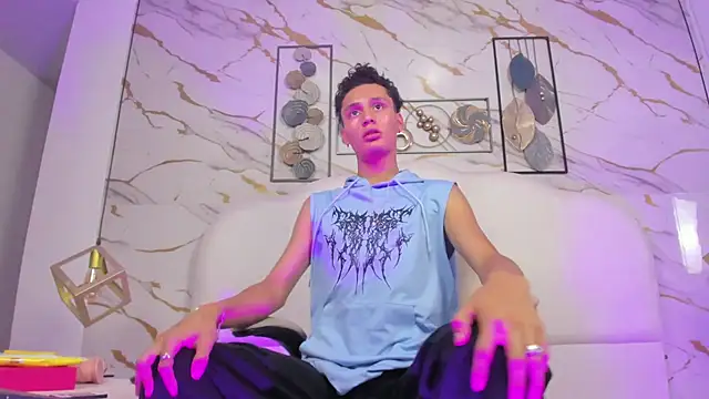 XXX chat uživo modela ApsaraVictoria