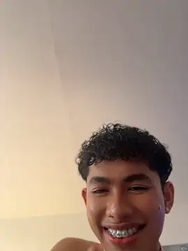 دردشة Dark_Asian1 الجنسية المباشرة