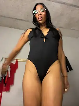 FlorSalvaje_ Chat XXX in diretta