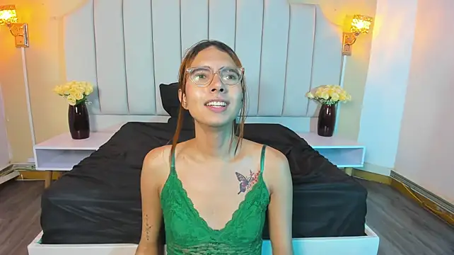 Sara_saaennz's Live XXX Chat