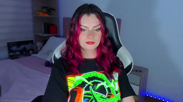 OphelianaRose33's Live XXX Chat