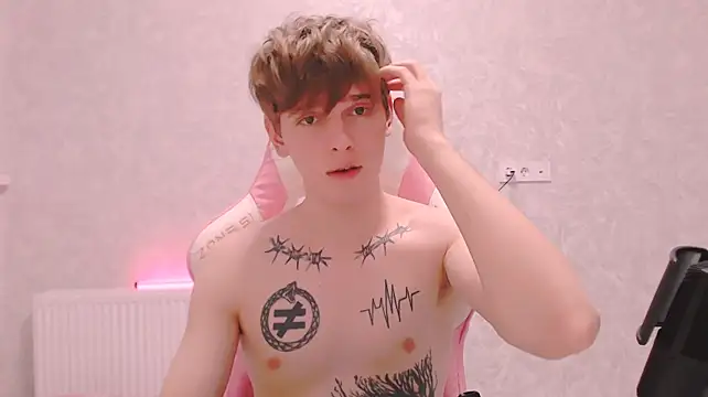 Chatroom XXX en direct de Fredd_Xanders