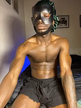 הופעת וובקאם של MaskDaddy