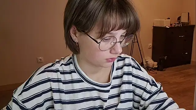 Chat +18 de ExitedTroth ao vivo