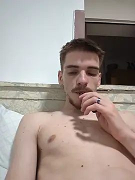 Chat XXX en directo de darkboy665