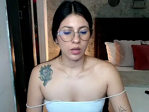 isa_cruzx – Live XXX-chat