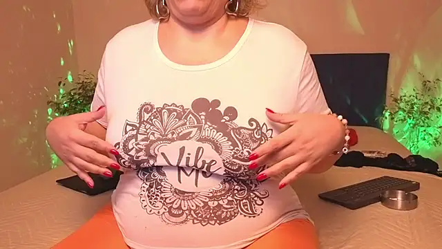 Živý XXX chat Bbw_Goddes