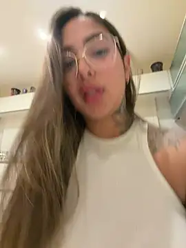 Maferalvarexxx - Play with my pussy